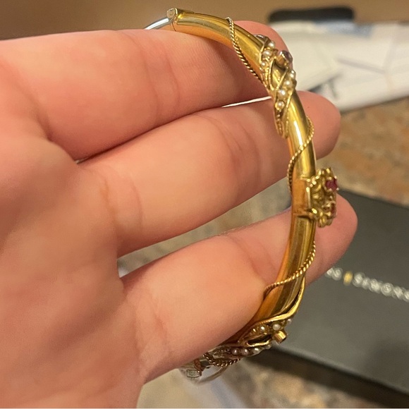 Label - Picture 6 of 10